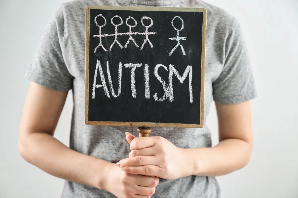 Autyzm a popęd seksualny – praktyczny przewodnik dla opiekunów i specjalistów